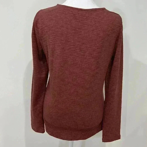 Twisted long sleeve shirt - Picture 3 of 4